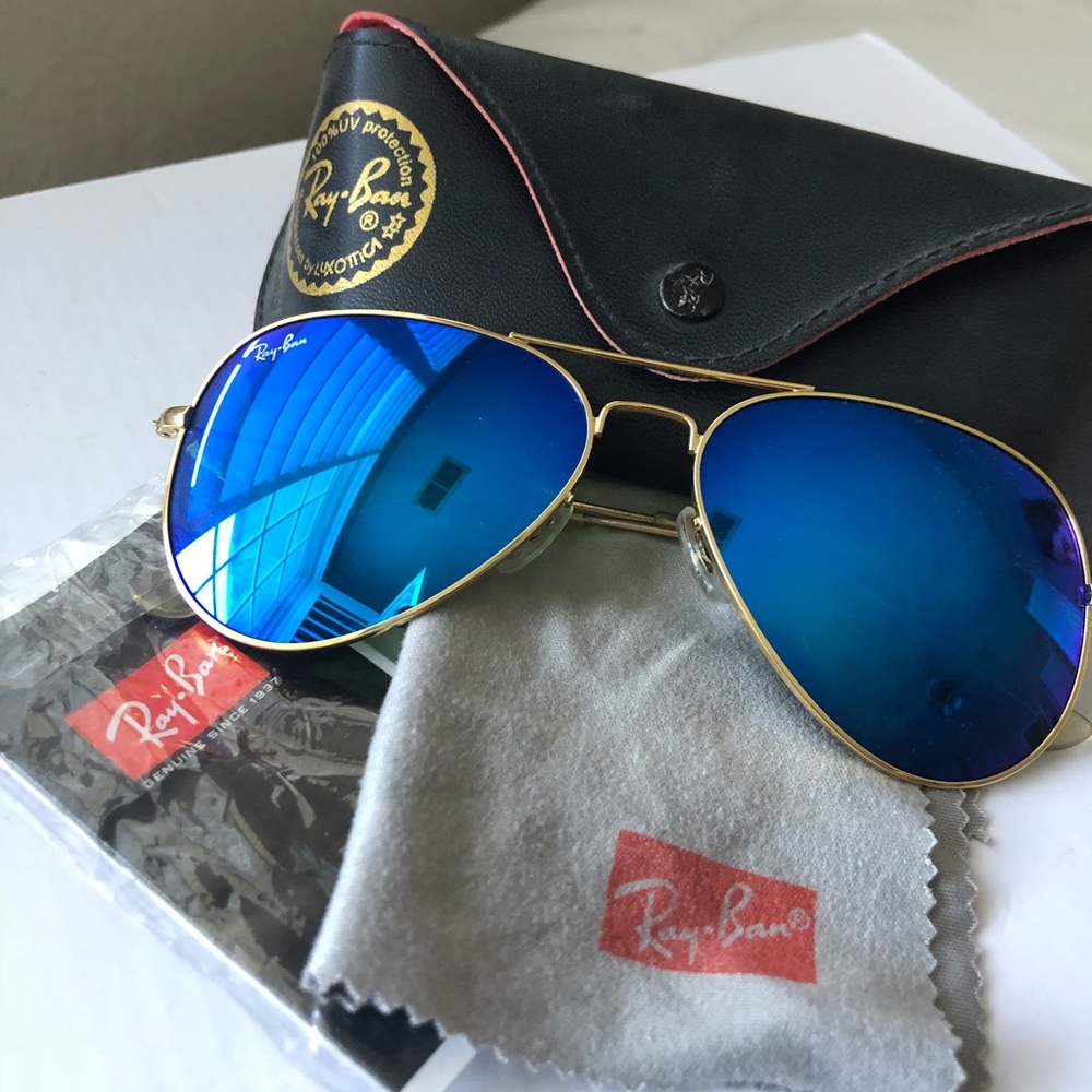Ray ban